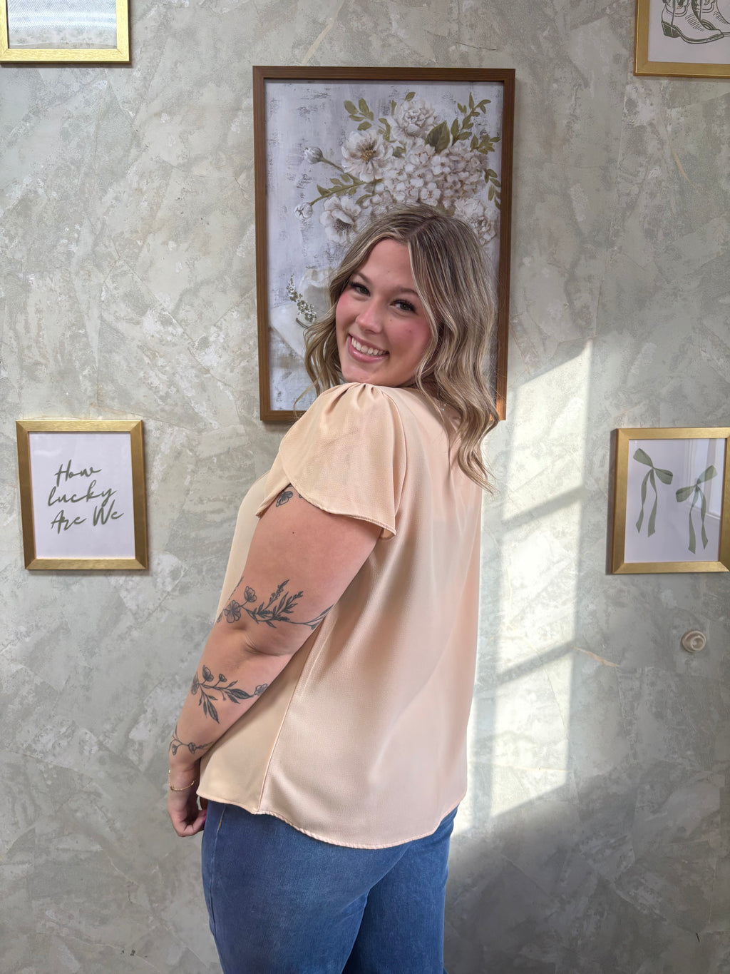 Casual Solid Petal Cap Sleeve Bouse