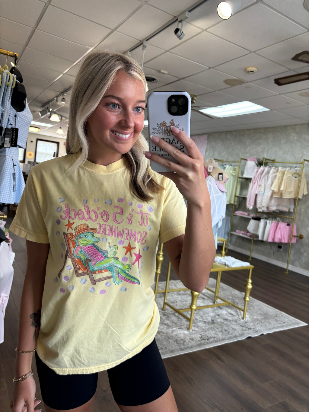 5 O'Clock Somewhere Gator Tee