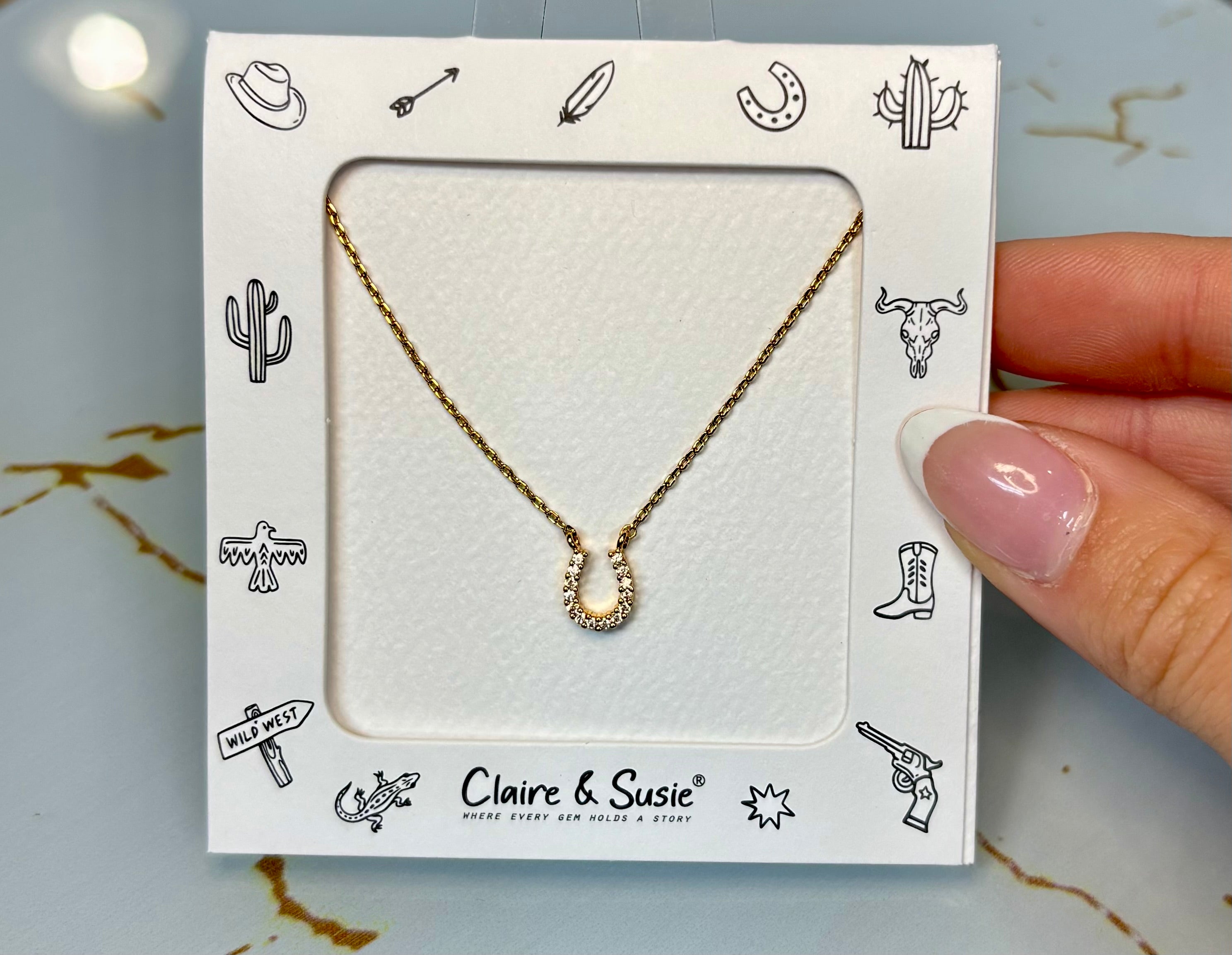Dainty Horseshoe Necklace