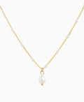 Delicate Pearl Pendant Necklace